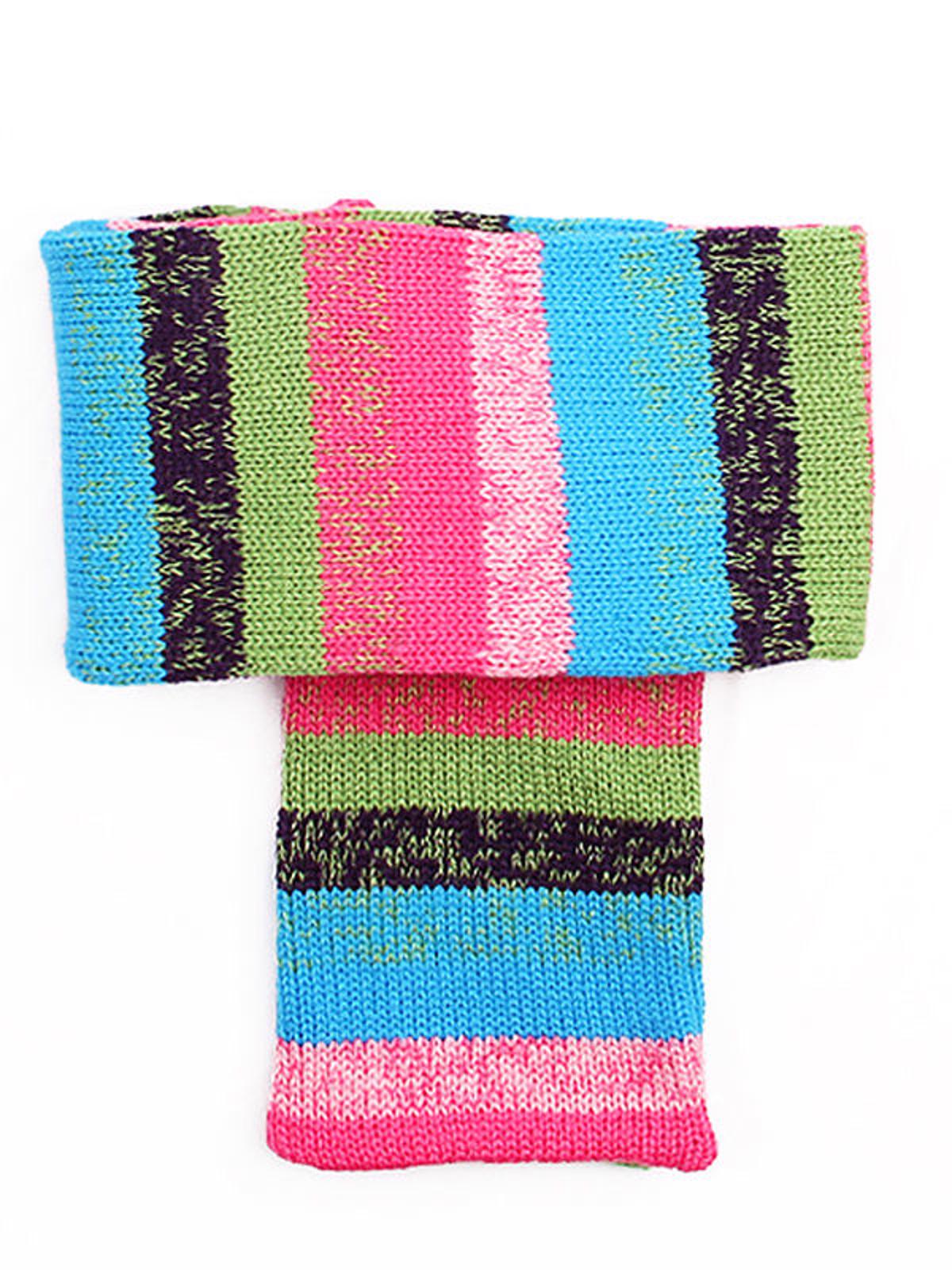 Poza produs Set iarna caciula, fular si manusi